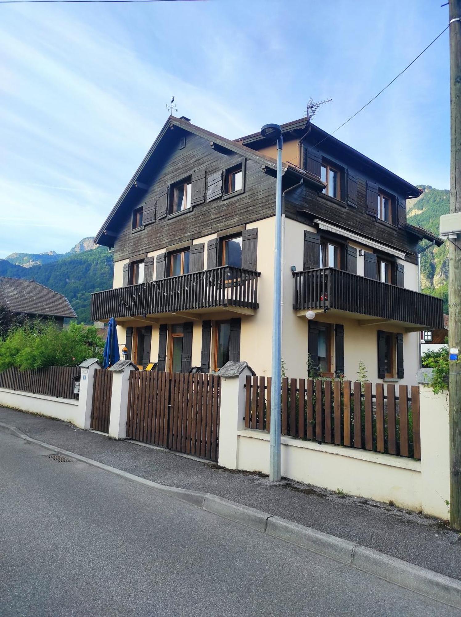 Maison Sallanches 12 Couchages Exterior photo